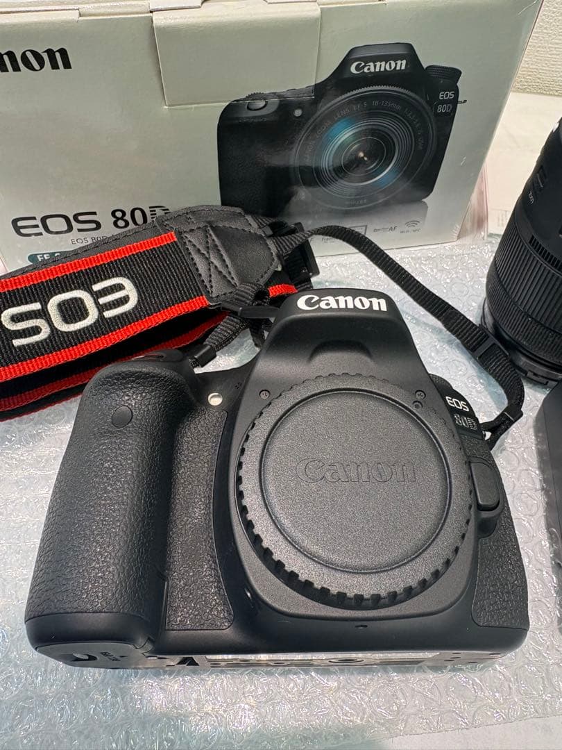 Canon EOS 80D デジタル一眼レフ
