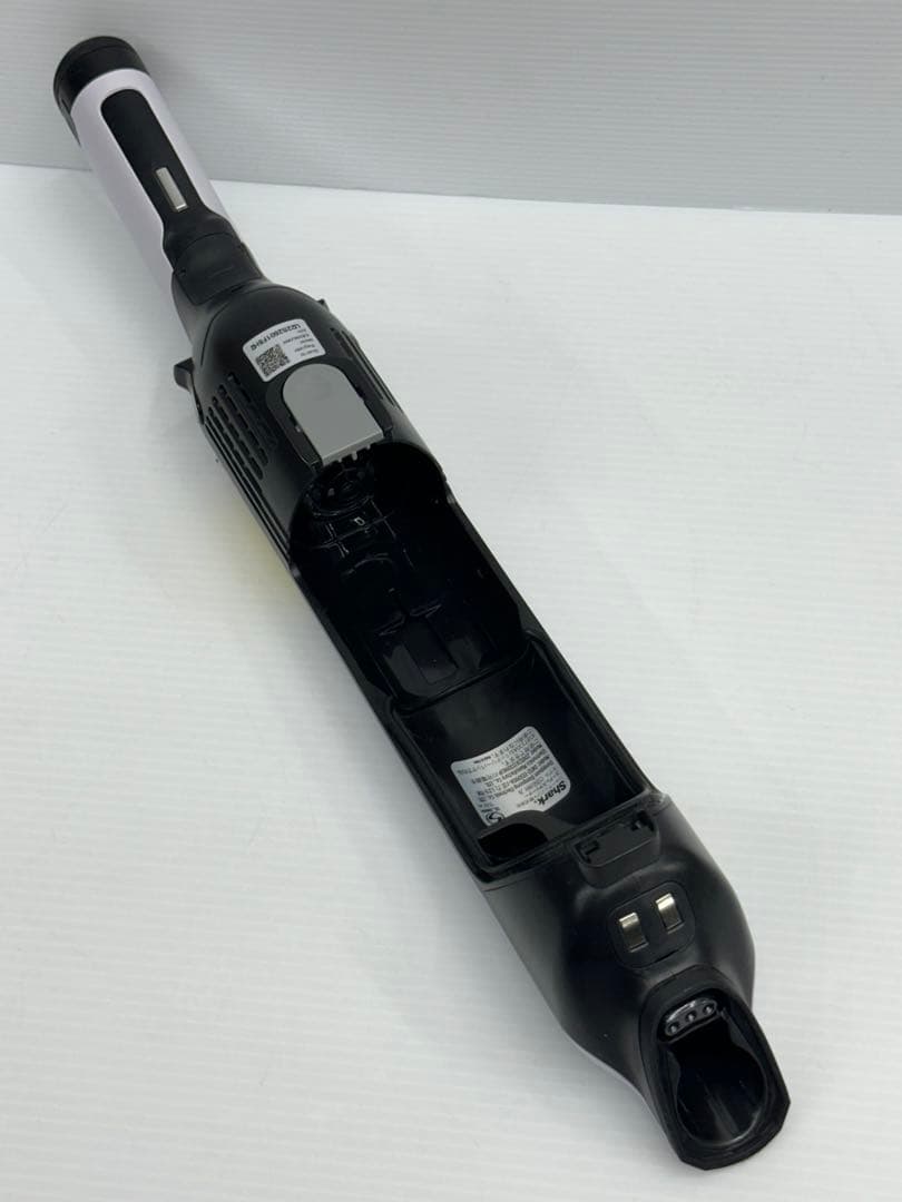 動作保証品　希少　新型　CS350JWH シャーク　掃除機　本体　中古　白