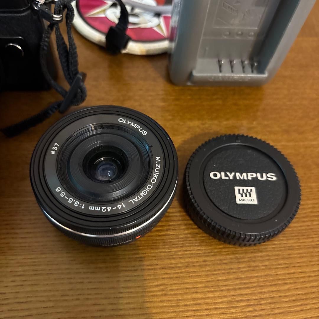 【箱・説明書付】OLYMPUS OM-D E-M10MarkⅡダブルズームキット