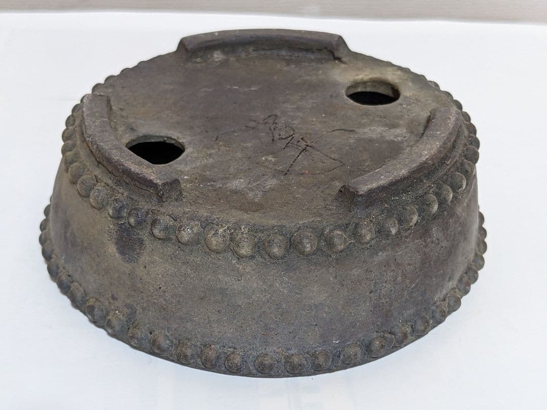 ♦小品盆栽鉢 富舟作 鋲打ち三足丸鉢ミニ盆栽鉢 コレクション 骨董品