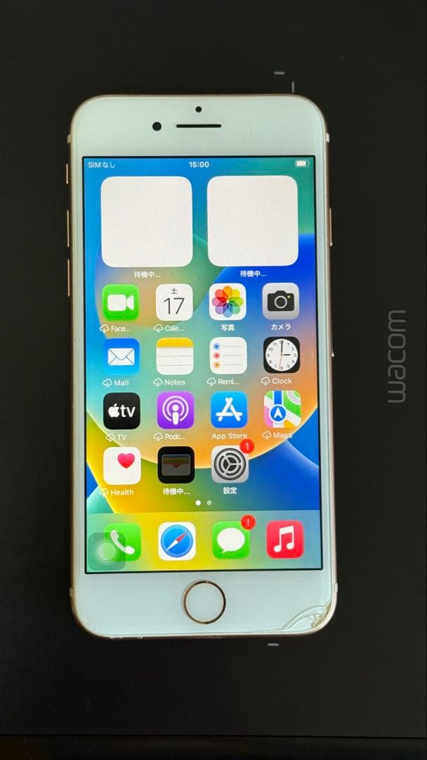 P*h様 Apple iPhone ８ゴールド 本体