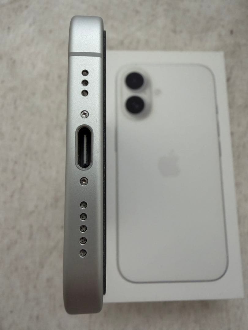 iPhone16 128GB SIMフリー スターライト ホワイト Apple