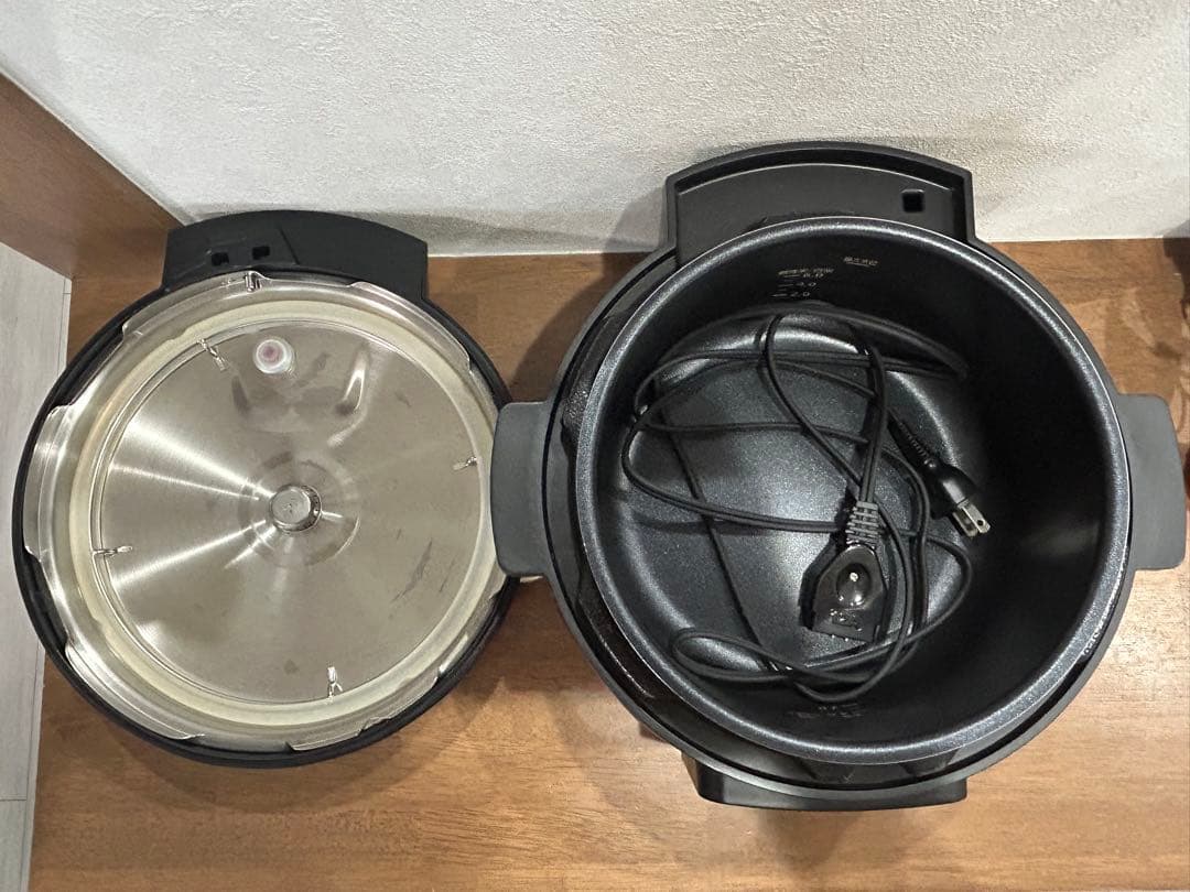 アイリスオーヤマ　電気圧力鍋　PMPC-MA4-B 4L