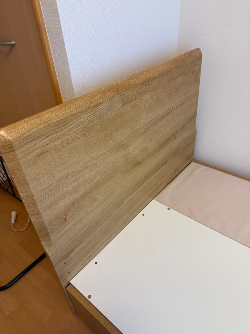 ニトリ　収納付きシングルベッドフレーム　一人暮らし家具