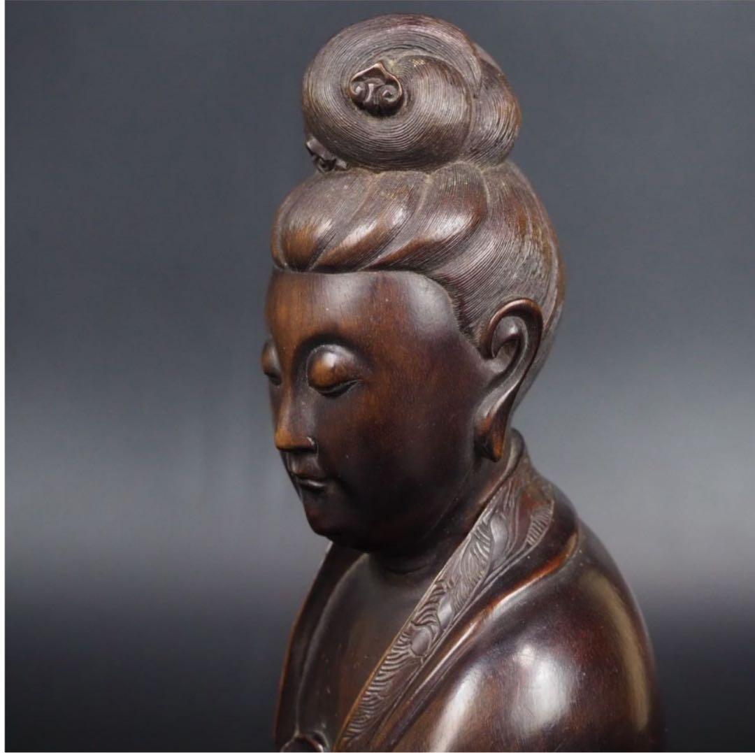 送料無料　清時代　龍眼木彫刻　観音坐像　仏像　仏教美術　高さ22ｃｍ