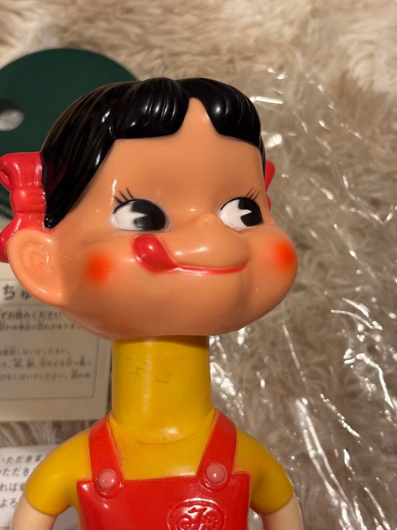 不二家 ペコちゃん 首振りフィギュア 傘 マスコット