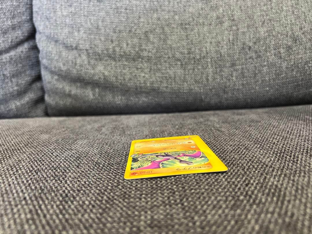 希少 2002年 水の都のプテラ 009/018 劇場限定 ポケモンカード