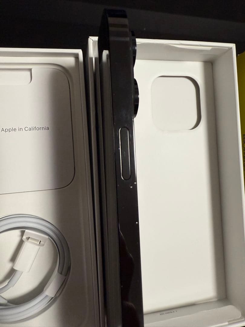 iPhone 14 Pro Max 256GB 充電最大容量　83% ブラック