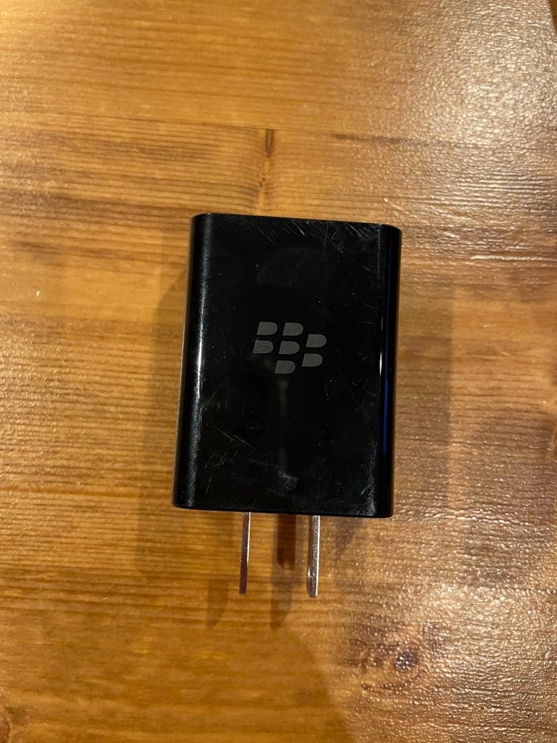 BlackBerry KEY2 1台
