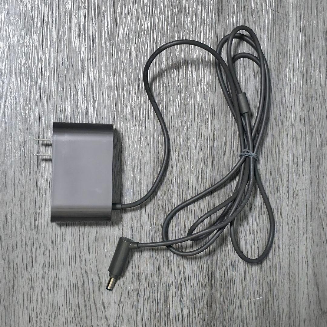【美品】Dyson SV25 V8 Slim Fluffy バッテリー良好