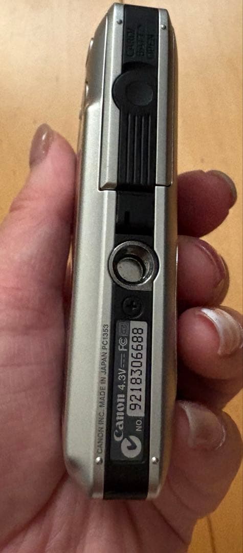 デジタルカメラ canon ixy digital 210 IS