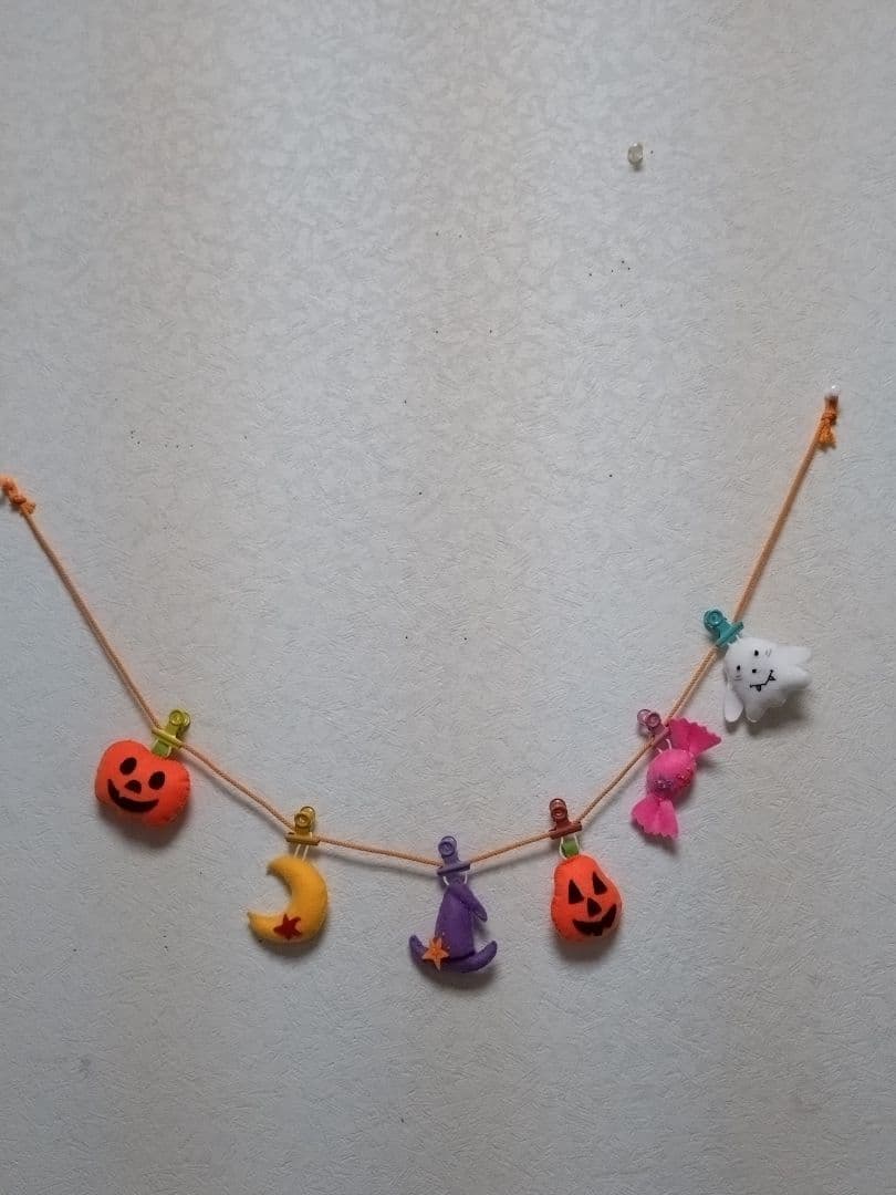 御予約済　ハロウィン　優しい顔のオバケちゃん等オーナメント　９個