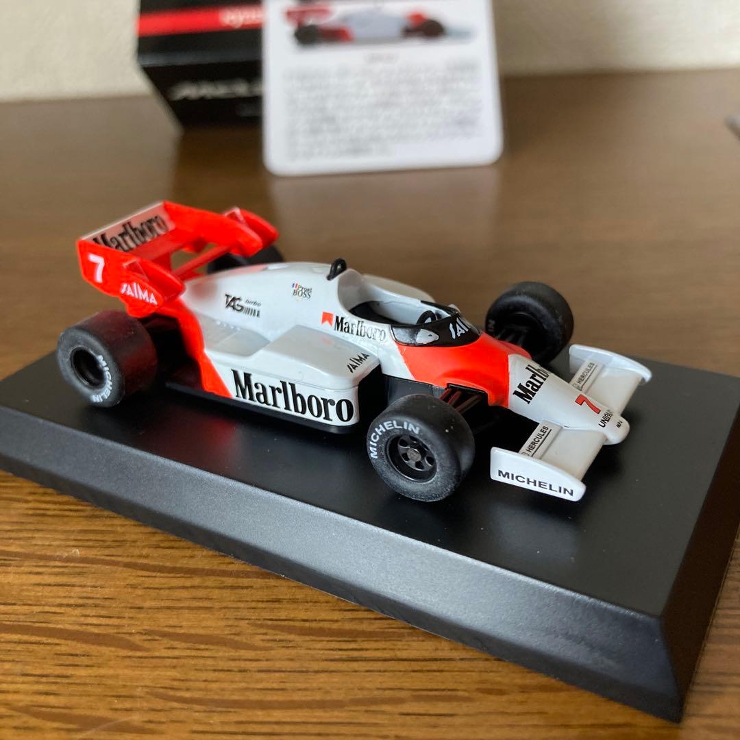 ミニカー Marlboro McLaren MP4/2 1/64