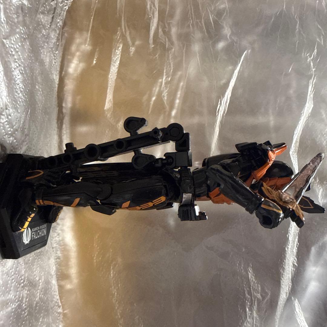 仮面ライダー装動 フィギュア 2体デザストセット ファルシオン＋デザスト