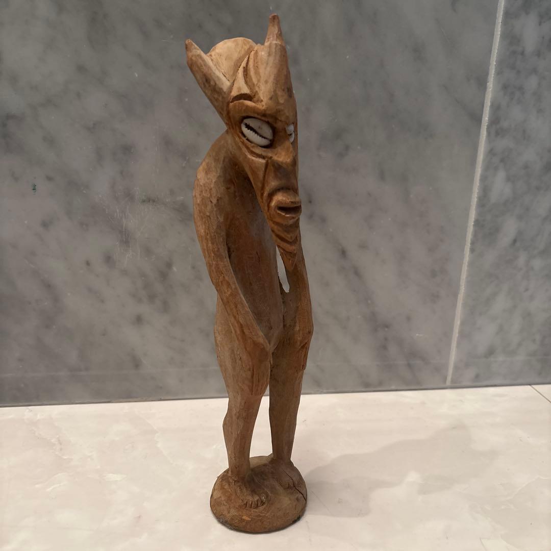西アフリカビンテージ　モダンアートにも通ずる美しいデザインプリミティブアート木彫
