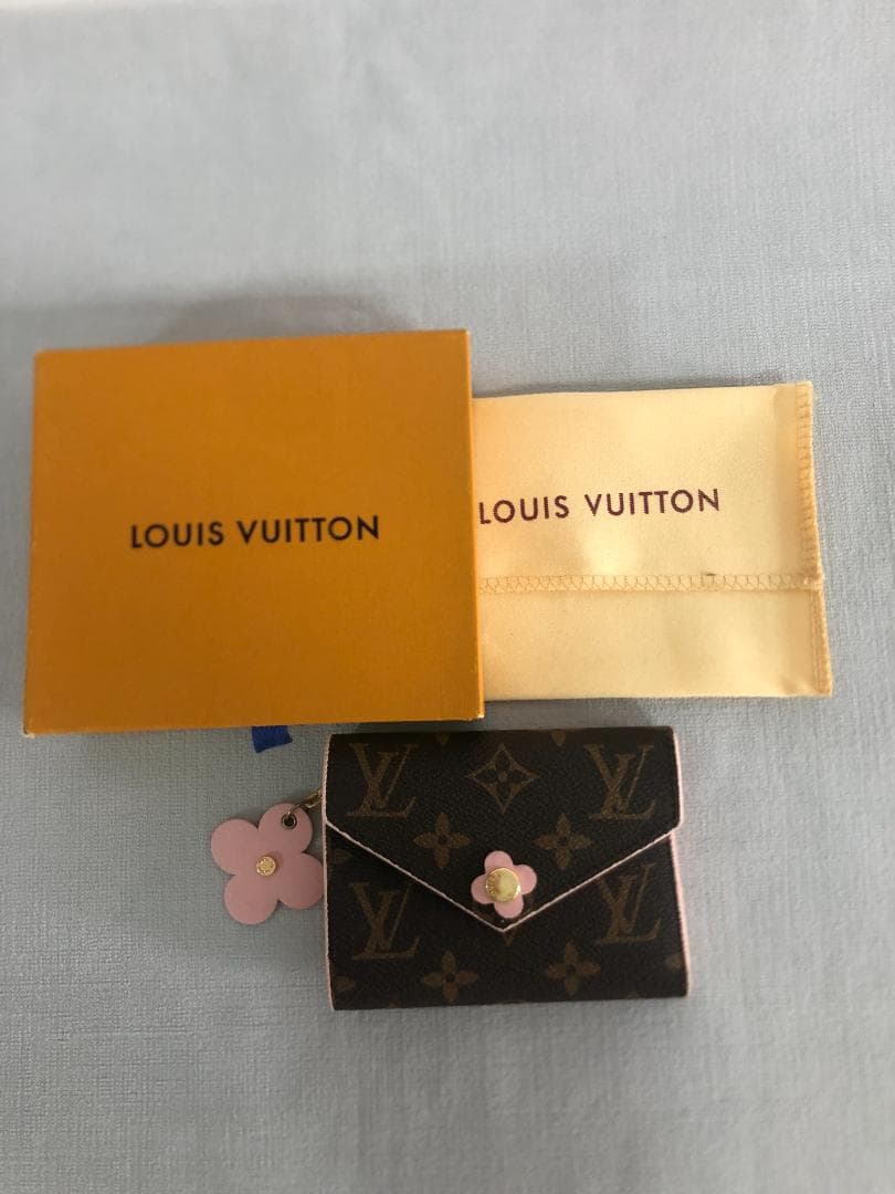 ブランドLV 粉花財布　カードケース　ピンク　ブラウン　高品質　女性