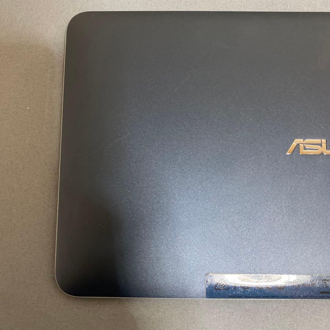 箱付きASUS T90CHI Windowsタブレット本体 日本語キーボード付き
