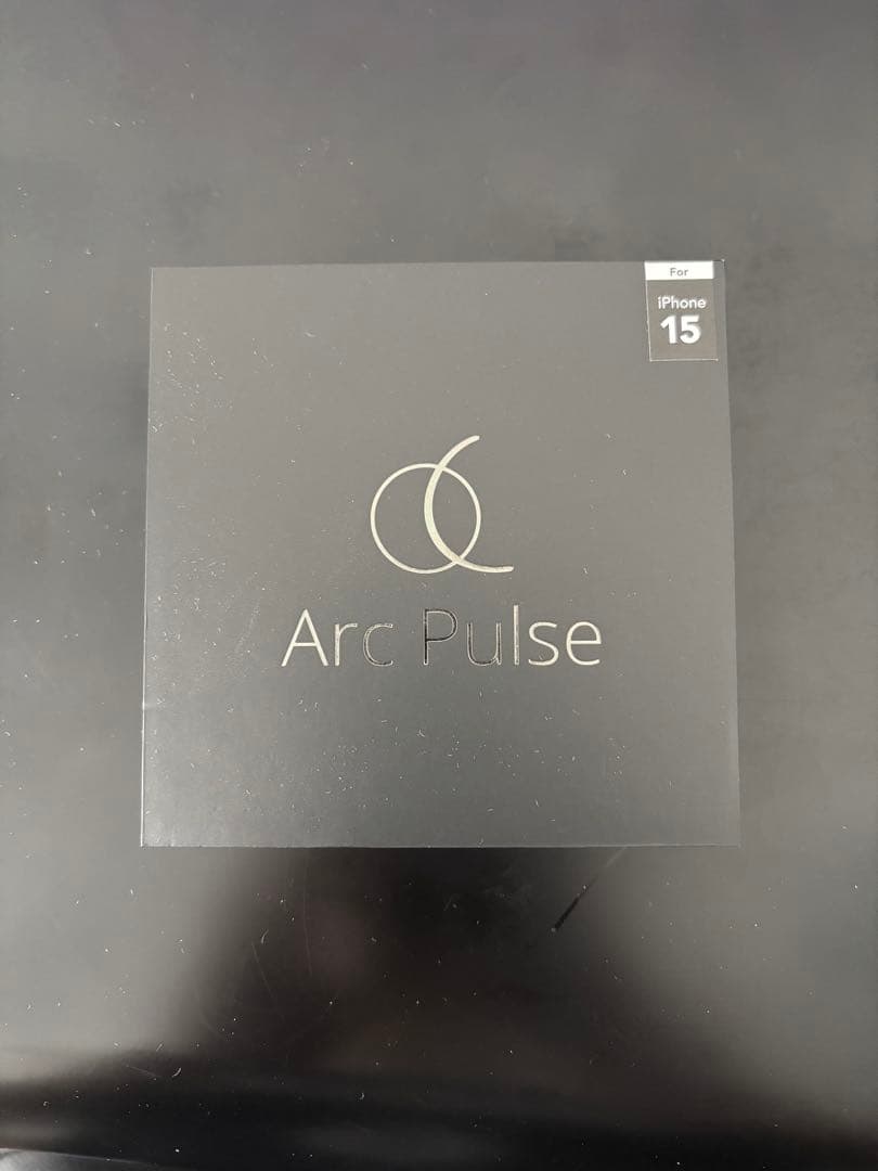 Arc Pulse アルミバンパーケース iPhone 15用 マットブラック