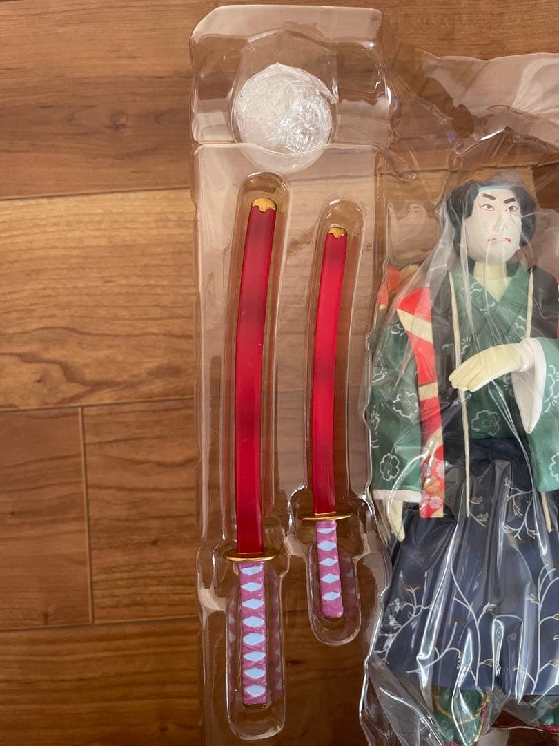 新八犬伝　犬塚信乃　フィギュア　人形