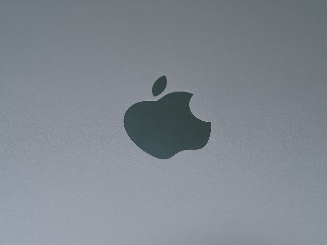 MacBook Air M2 24GB 1TB 13.6inch シェルケース付