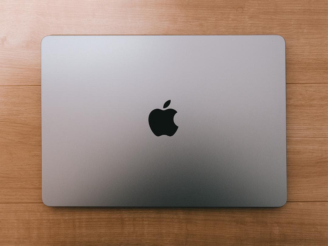 MacBook Air M2 24GB 1TB 13.6inch シェルケース付