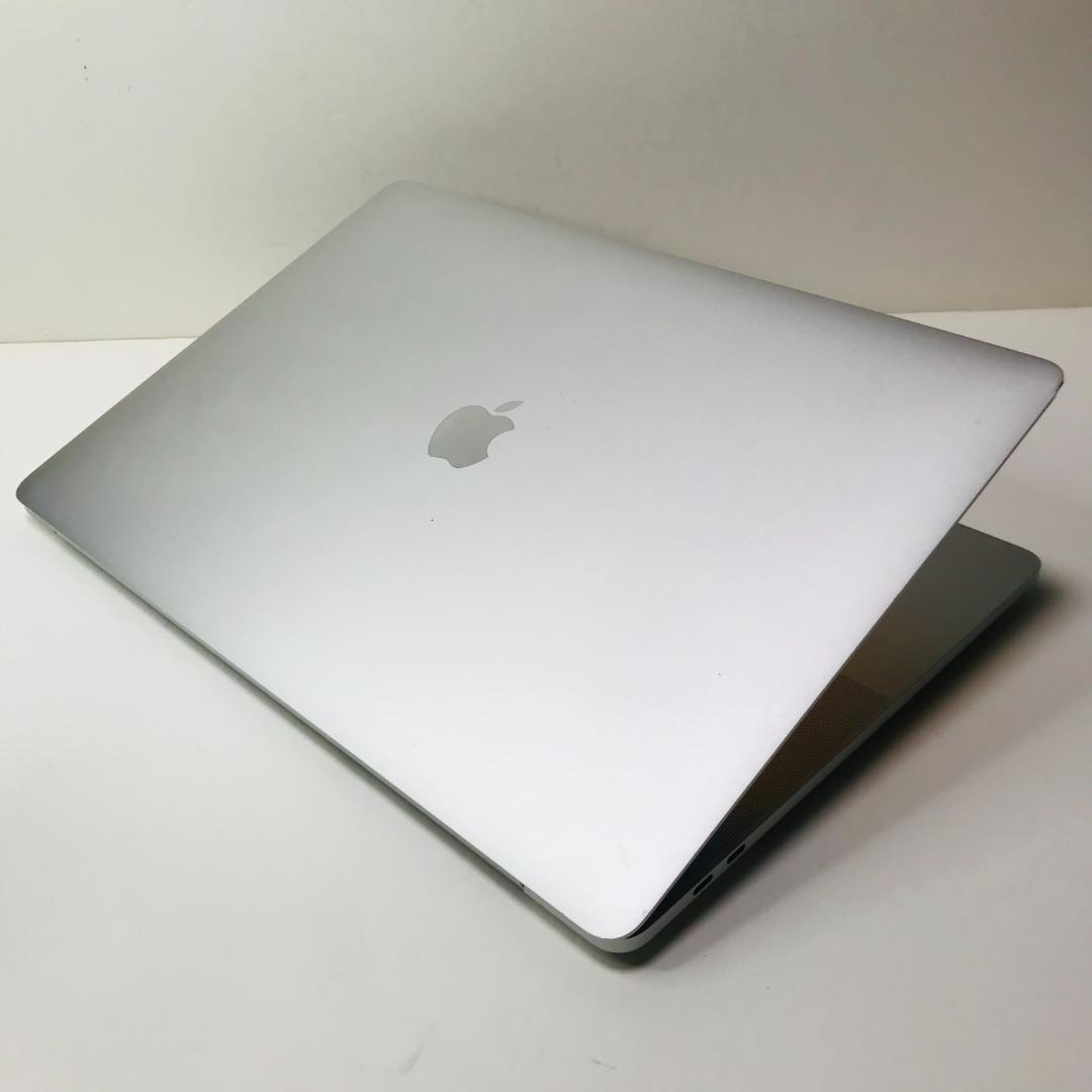 P88) MacBook Pro 15 i7 16G 500G 充/箱付