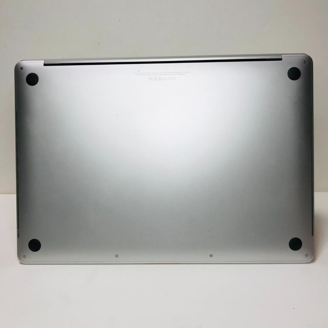 P88) MacBook Pro 15 i7 16G 500G 充/箱付