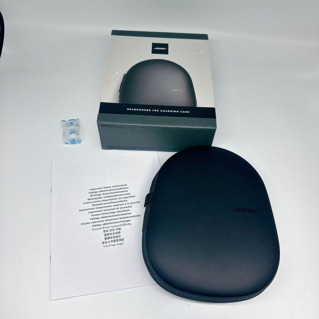 未使用に近い★BOSE HEADPHONES 700 CHARGING CASE