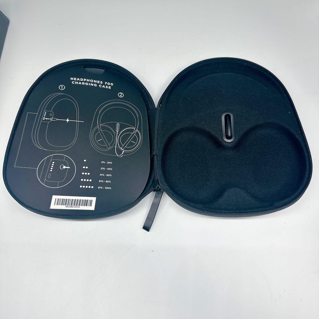 未使用に近い★BOSE HEADPHONES 700 CHARGING CASE