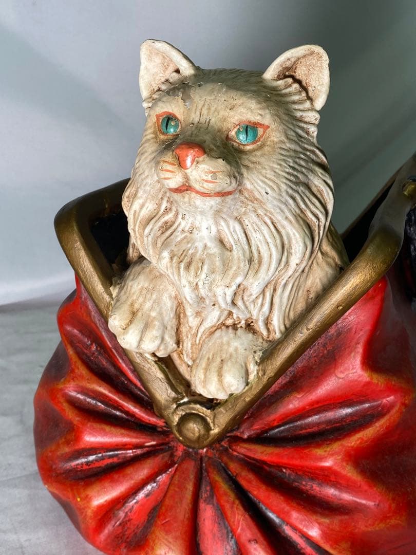 1666❣️ 猫　鞄　財布　オブジェ　輸入アンティーク