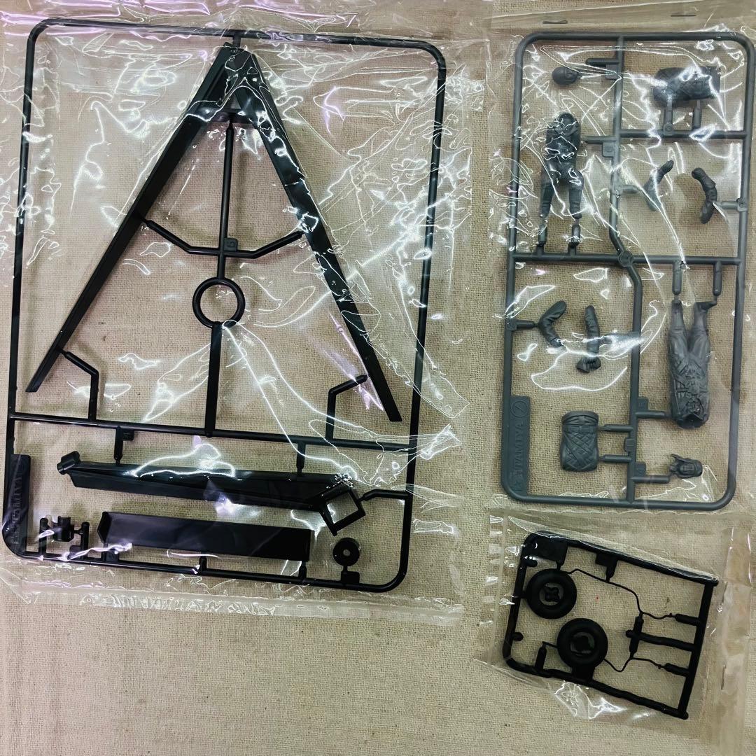 未組立 1/32エアークラフトシリーズNO.9 三菱 海軍零式艦上戦闘機五二型