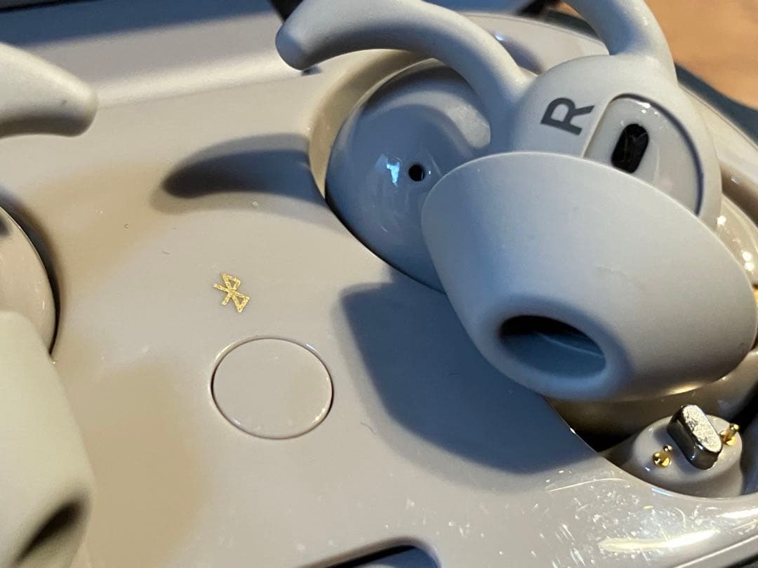 BOSE QuietComdort Earbuds ボーズ　ワイヤレスイヤホン