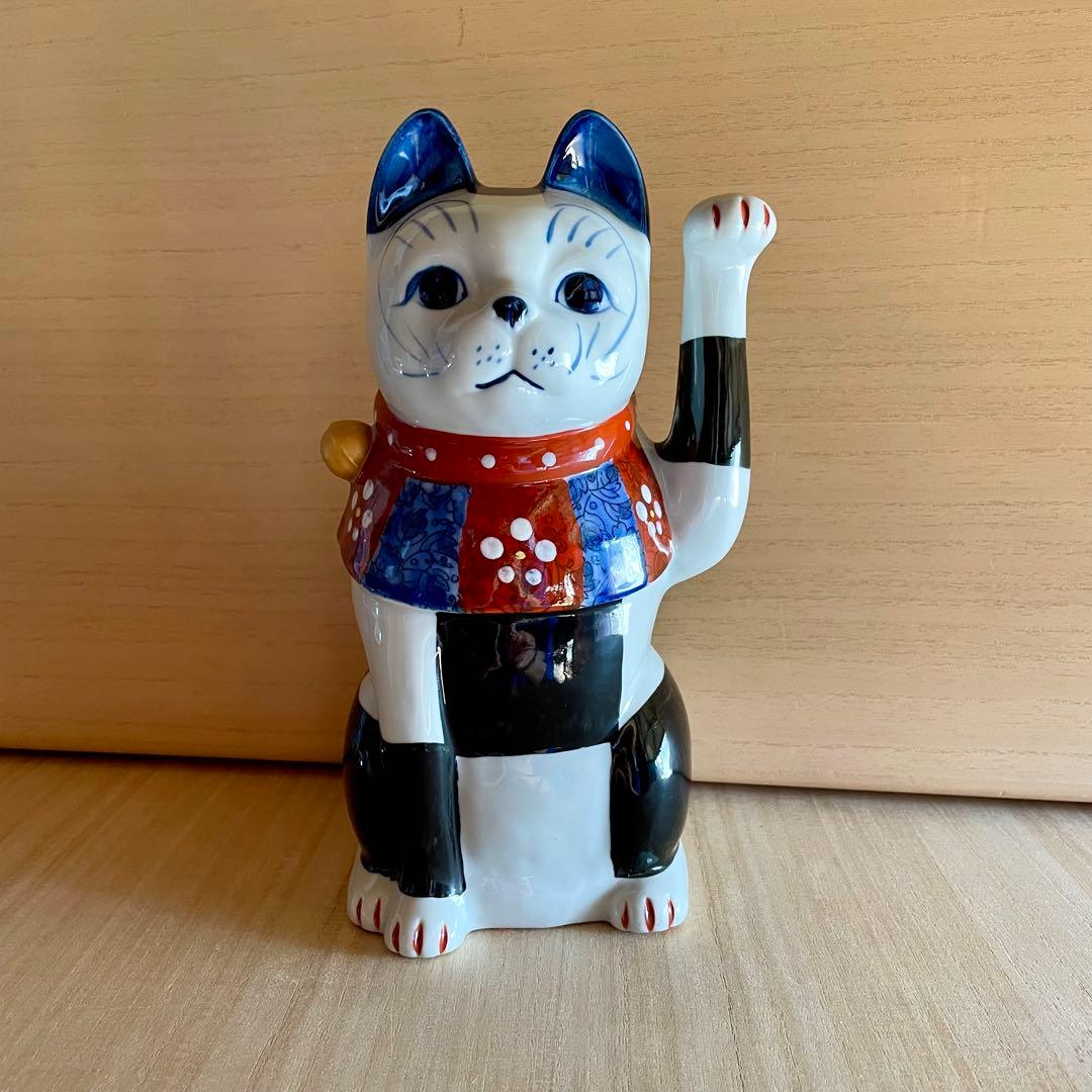 【未使用】赤絵市松猫　招き猫　瀬戸焼　左　まねきねこ　置物　縁起物
