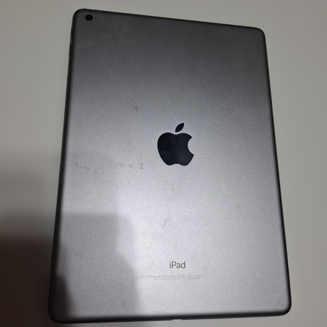 Apple iPad (第5世代) 128GB A1822