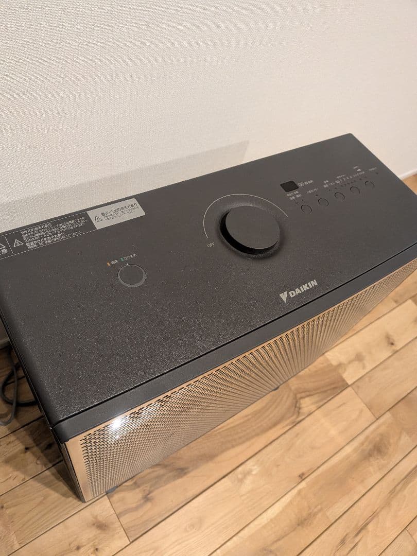 【未使用級】 極美品ダイキン 遠赤外線暖房機 WRH135AS-H 2024年製