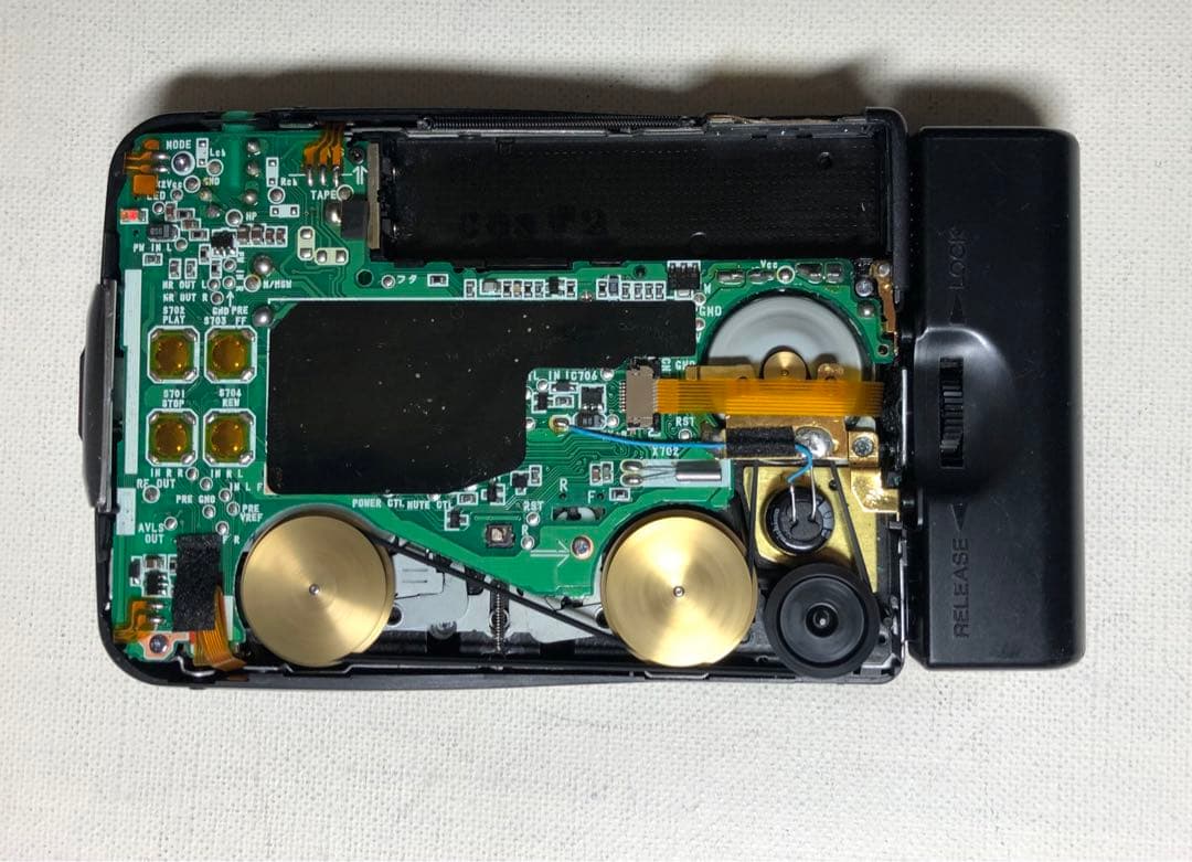 ワンプッシュ・イジェクトが軽快SONY WM-WX1カセットウォークマン可動品B