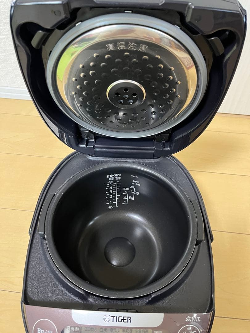 dau.lucky96専用 タイガーIHジャー炊飯器「JPW-C100」