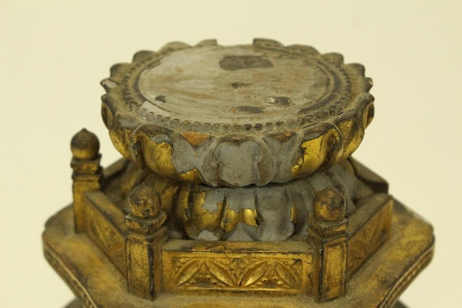 仏教美術 木彫 金彩 阿弥陀如来像 時代物 高35.5cm(A511)