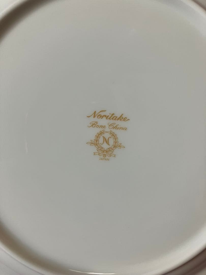 ノリタケ　ケーキスタンド