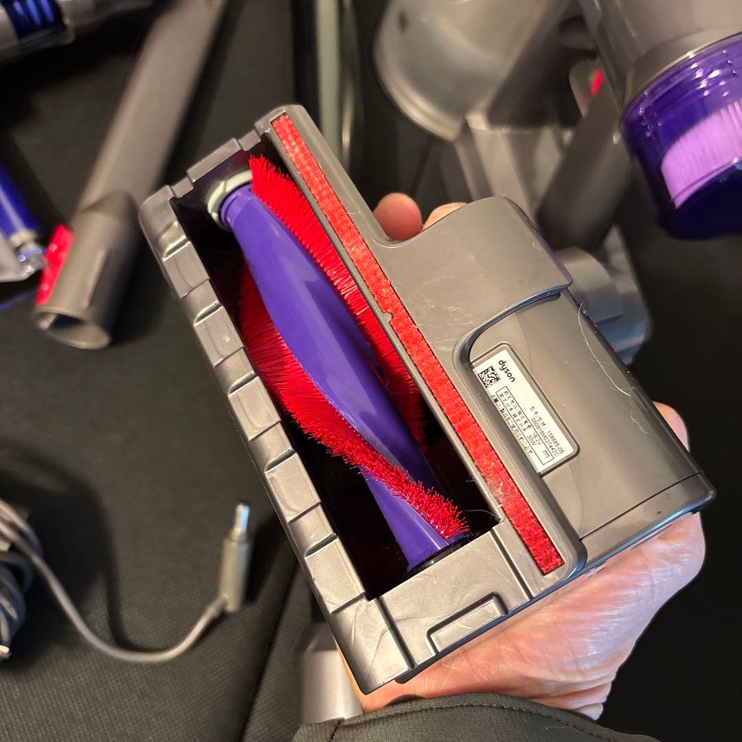 Dyson sv25コードレス スティッククリーナー