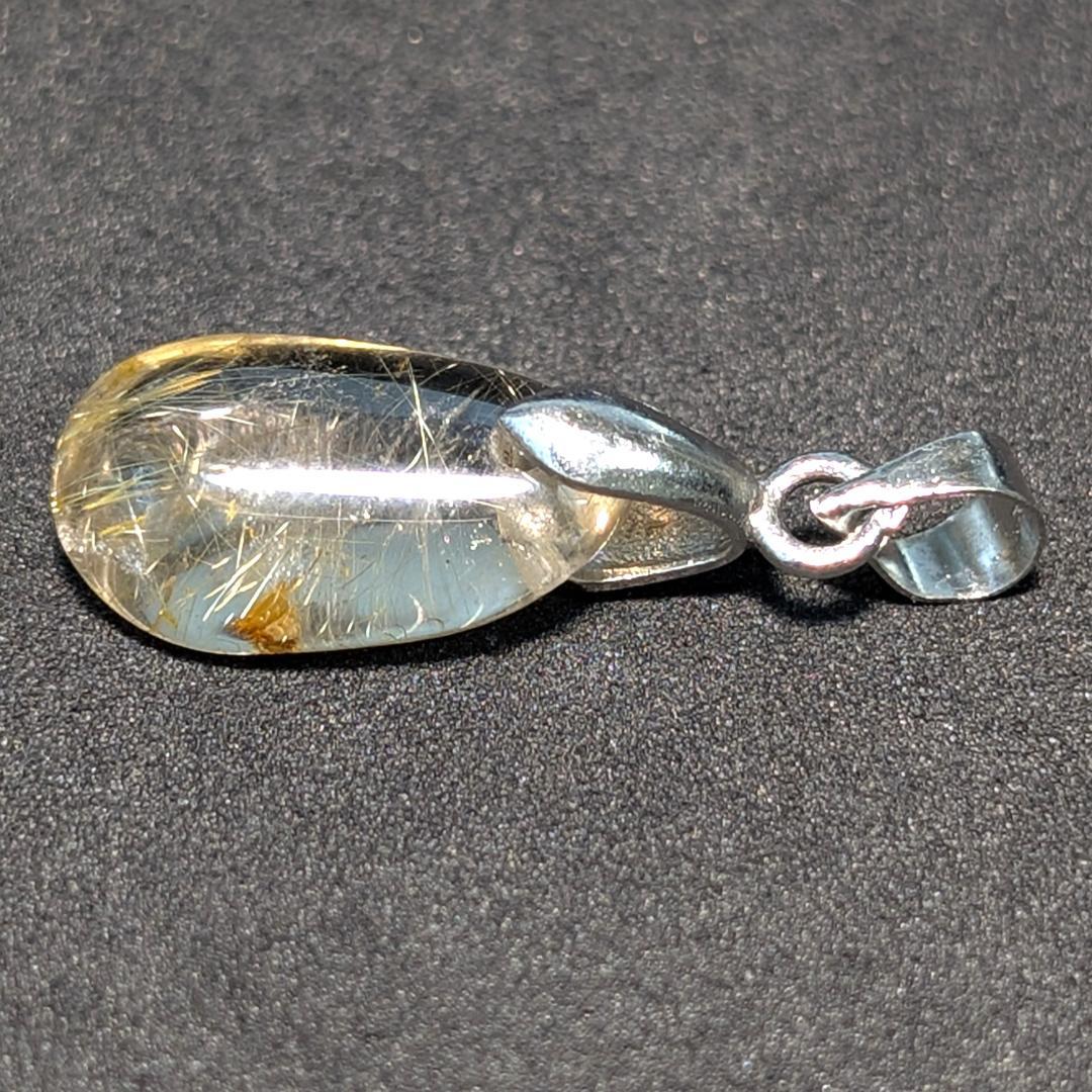 一点物ペンダント ネックレス ゴールドルチル スピネル（チタン）透明度が半端ない