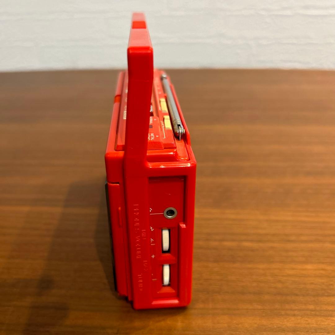 HITACHI ポータブルラジオカセットプレイヤー　CP-8R