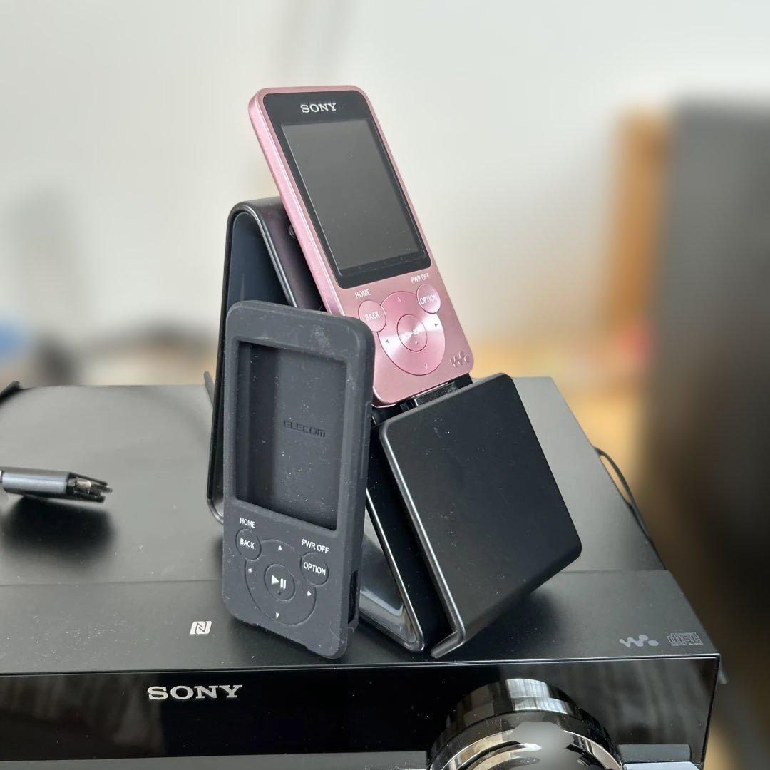 SONY ミニコンポ ブラック ➕ウォークマン（ブラックカバー付）