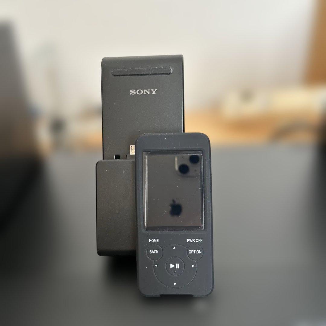 SONY ミニコンポ ブラック ➕ウォークマン（ブラックカバー付）