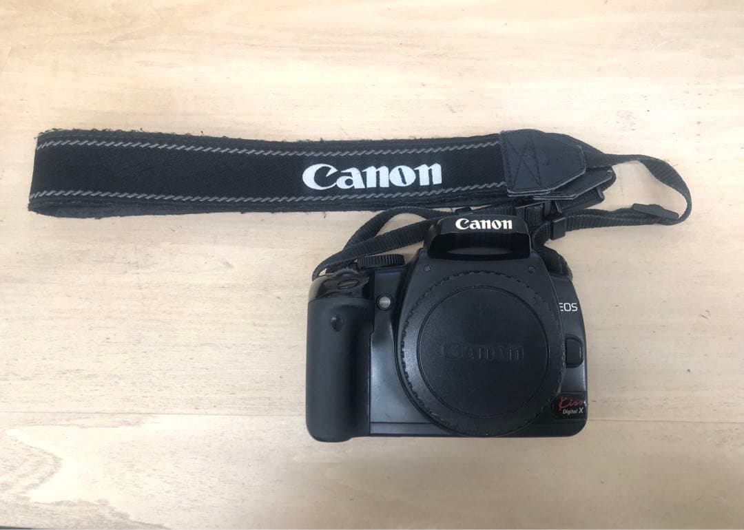 Cannon EOS Kiss Digital X カメラ本体