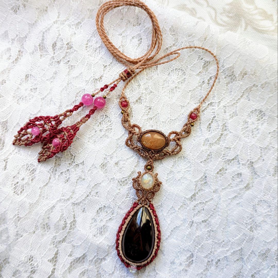 1248マクラメハンドメイドネックレス