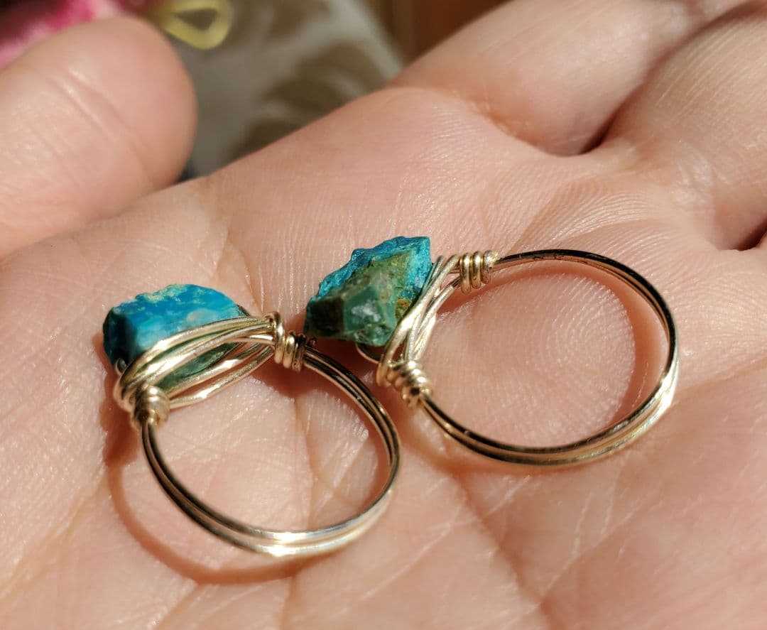 原石ブルーオパール デザイン ピンキーリング