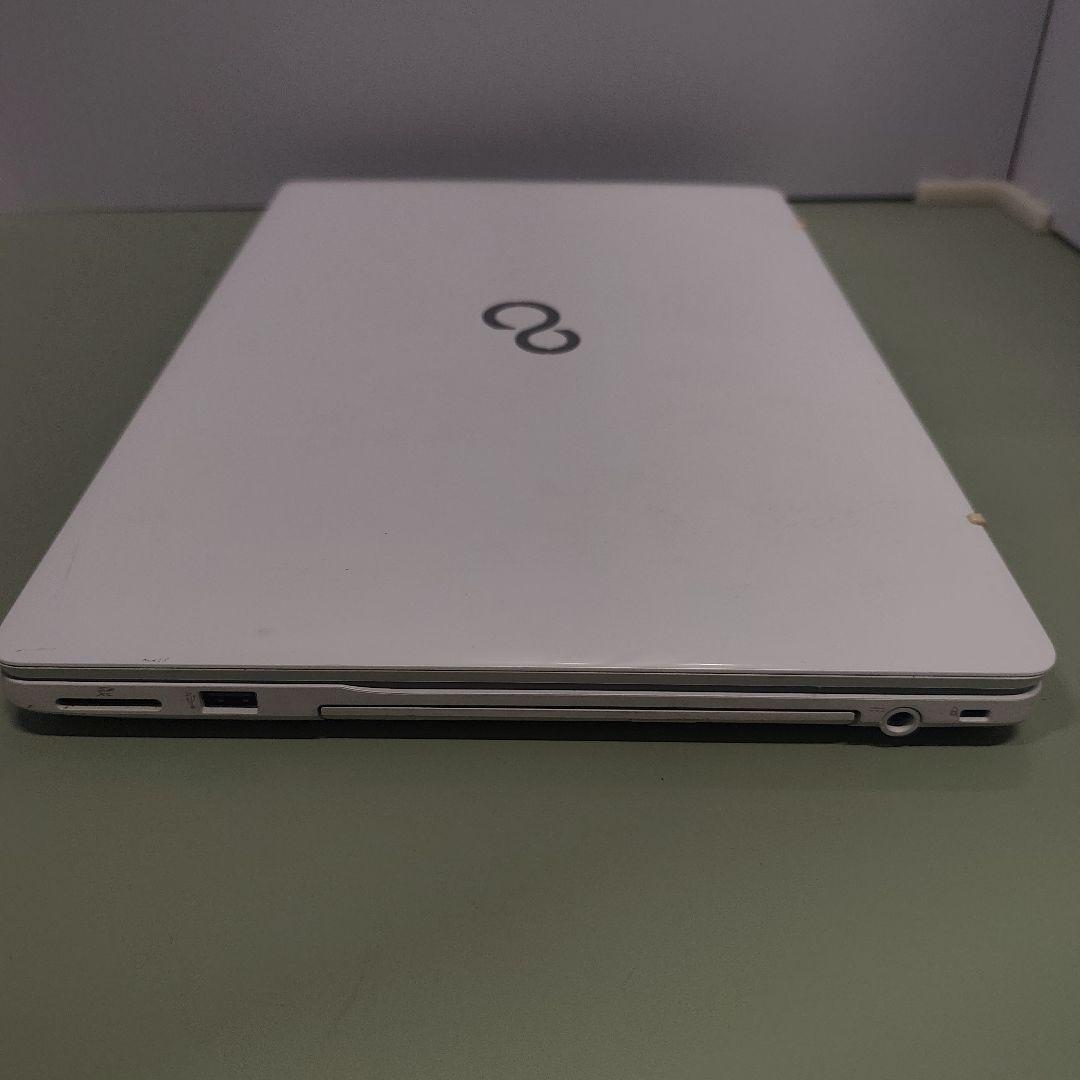 富士通 Core i7 ノートパソコン Windows11爆速SSD搭載