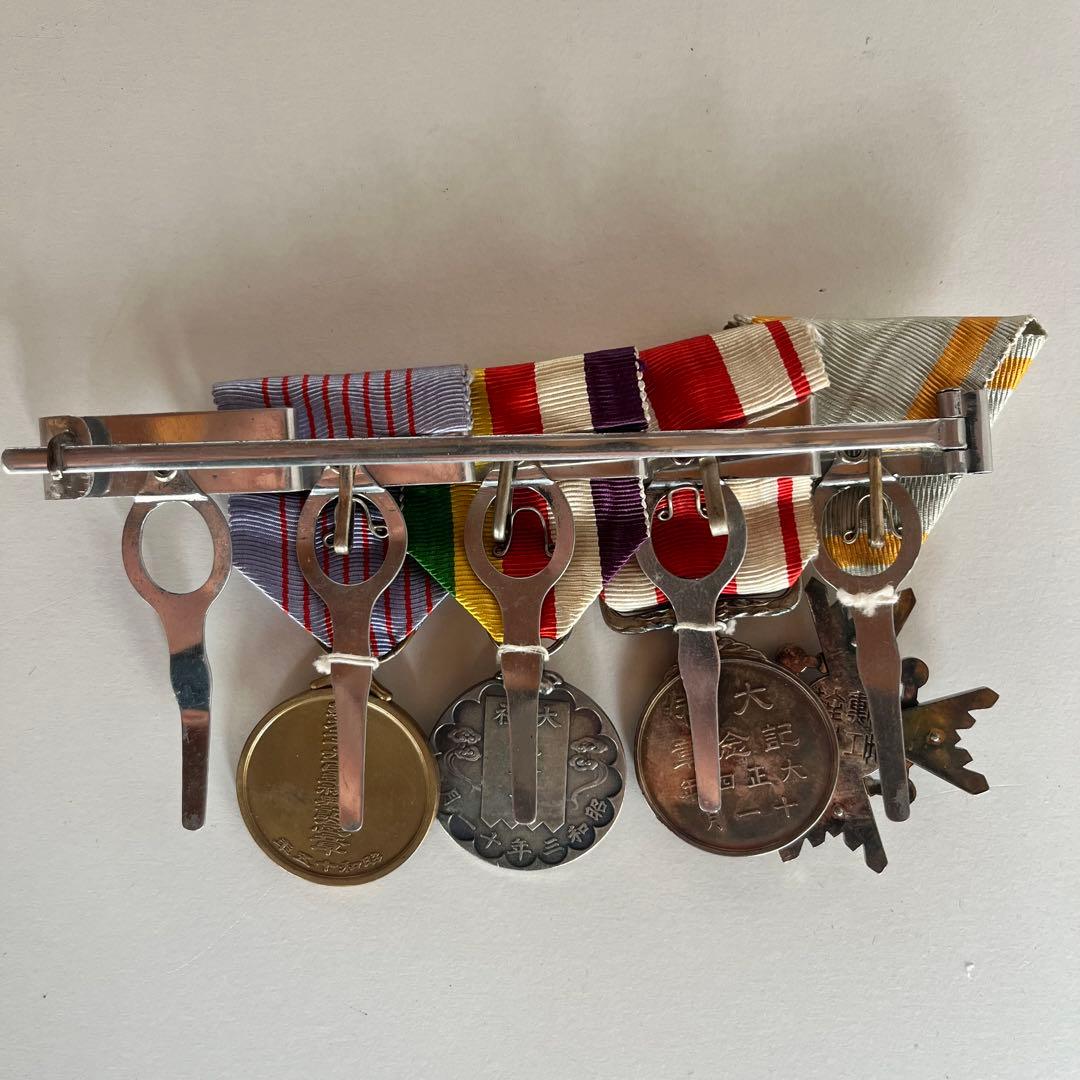 勲三等瑞宝章　紀元二千六百年祝典記念章　など　ホルダー付