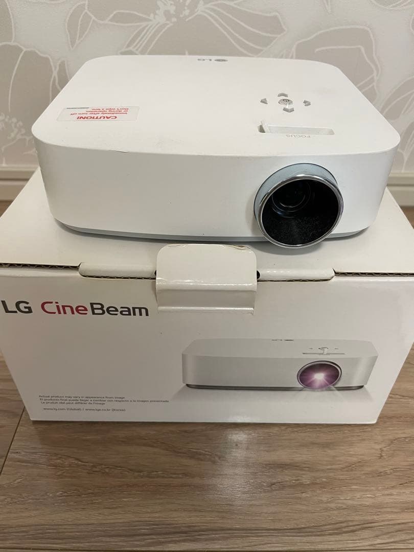 LG LED ポータブル プロジェクター PF50KS スクリーン付き